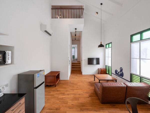 Kokotel Khao Lak Lighthouse - SHA Extra Plus : photo 1 de la chambre hébergement classique en duplex