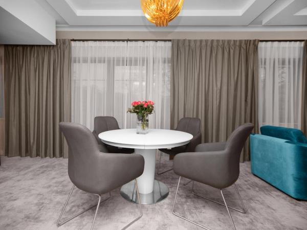 Grand Park Hotel : photo 4 de la chambre suite présidentielle