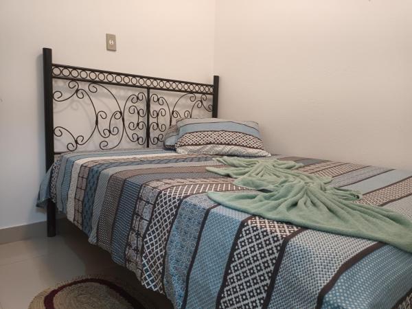 Girassol Hostel Vila Madalena : photo 6 de la chambre chambre double