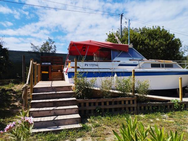 gites du mas Donat : photo 4 de la chambre studio - vue sur piscine