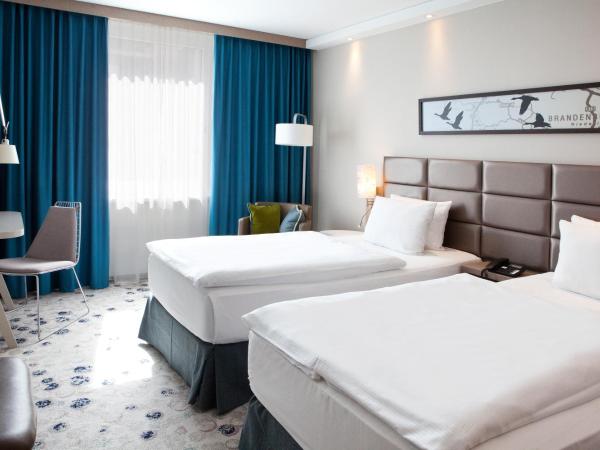 Holiday Inn Berlin City East Side, an IHG Hotel : photo 1 de la chambre chambre lits jumeaux standard