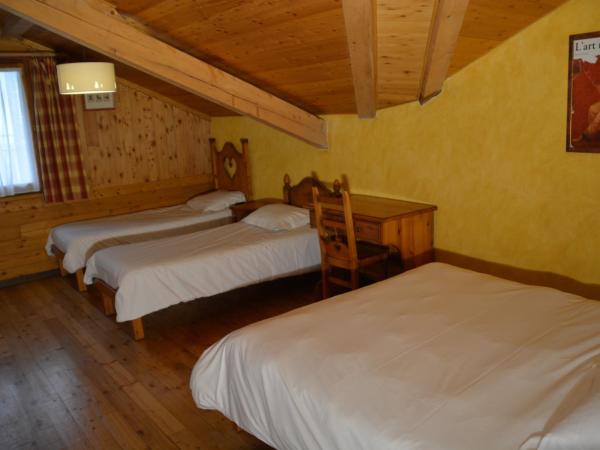 Hôtel Alpis Cottia : photo 2 de la chambre chambre quadruple
