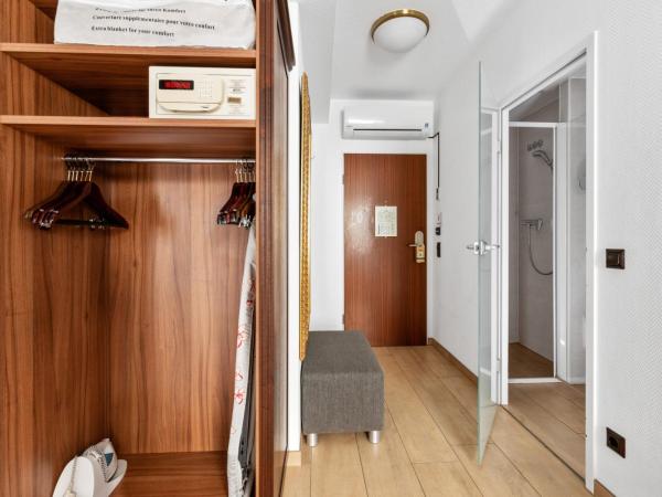 King's Hotel Center Superior : photo 8 de la chambre chambre familiale supérieure