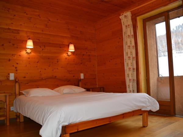 Hôtel Alpis Cottia : photo 1 de la chambre chambre double