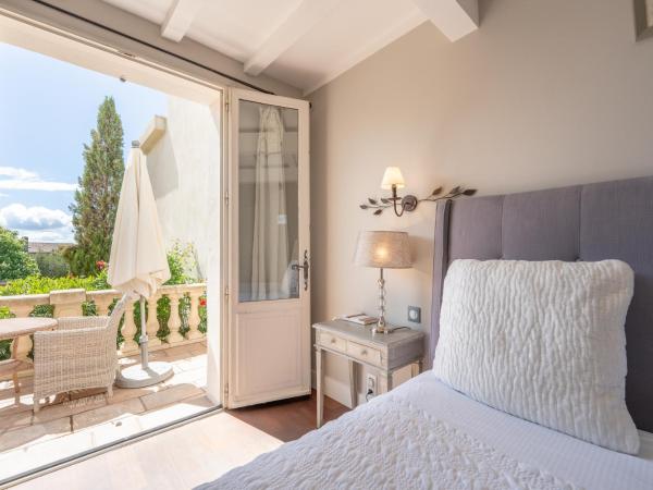 Hôtel Le Pré Saint Michel : photo 10 de la chambre chambre double avec terrasse - côté sud