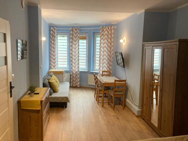 Stacja Sopot Pokoje do wynajęcia : photo 3 de la chambre chambre quadruple avec salle de bains privative