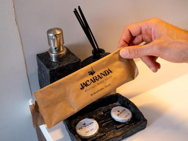 Guest House Jacarandá Faro : photo 8 de la chambre chambre lits jumeaux