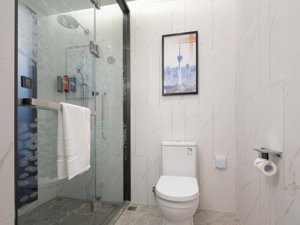 Hilton by Hampton Chengdu North Railway Station : photo 2 de la chambre chambre lits jumeaux confort