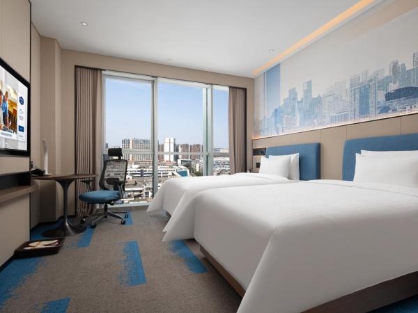Hilton by Hampton Chengdu North Railway Station : photo 5 de la chambre chambre lits jumeaux confort