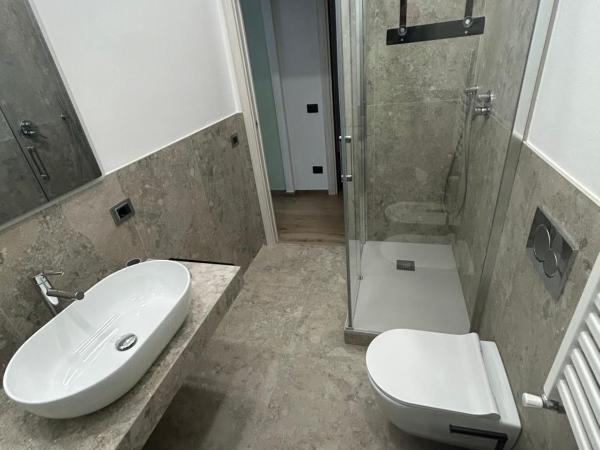 Ulivo House : photo 2 de la chambre chambre double avec salle de bains privative