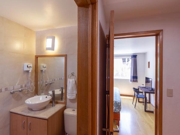 Casa Hidalgo En El Corazón de Coyoacán : photo 4 de la chambre chambre lit king-size deluxe