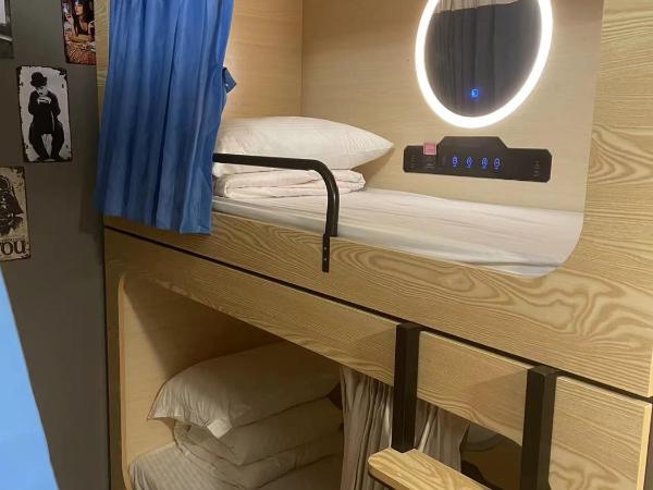 Soso Hostel : photo 1 de la chambre lit dans dortoir pour femmes de 4 lits