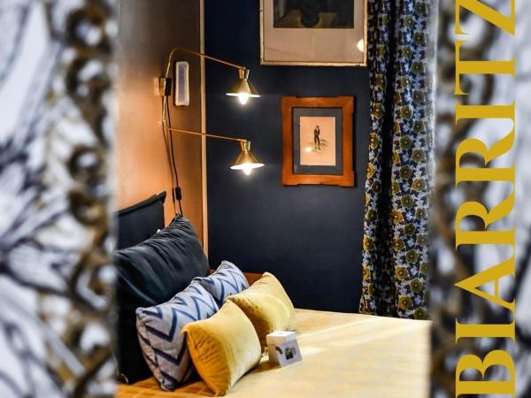 Maison Garnier Hôtel de Charme Biarritz : photo 2 de la chambre chambre double supérieure