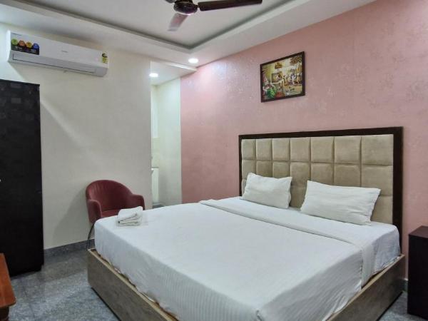 Redstone Hotel - Near US Consulate Nungambakkam : photo 9 de la chambre chambre deluxe (2 adultes + 1 enfant)
