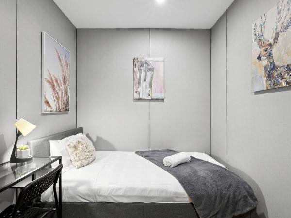 Modern Single Room - Next to Central Station - Near CBD&Townhall&Chinatown&Darling Harbour&UTS&USYD - Shared Bathroom : photo 2 de la chambre chambre simple avec salle de bains commune