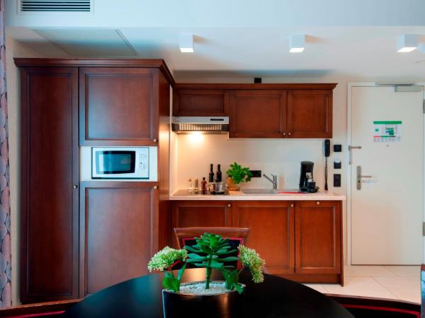 AdvaStay by KING's : photo 4 de la chambre suite deluxe avec terrasse