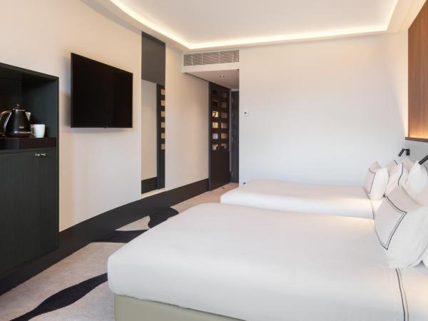 Hotel Meliá Bilbao : photo 4 de la chambre chambre familiale