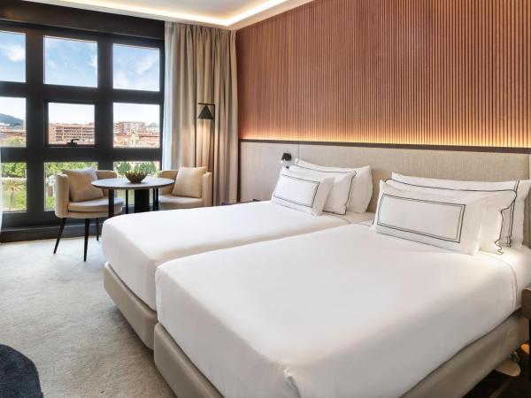 Hotel Meliá Bilbao : photo 4 de la chambre chambre communicante melia