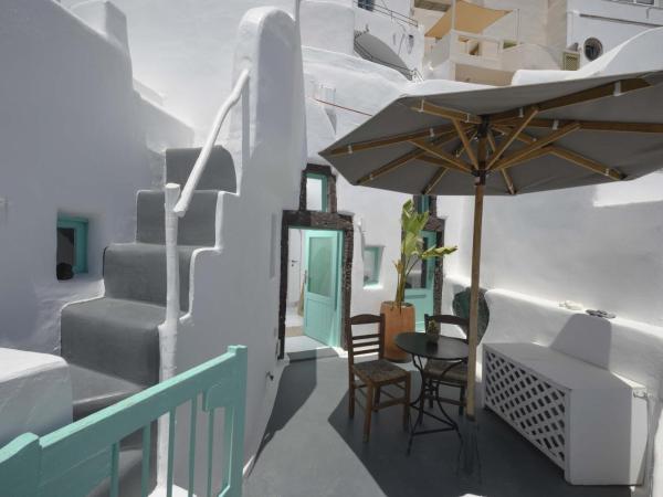 Sophia Oia View : photo 5 de la chambre cave suite with outdoor plunge pool & caldera view