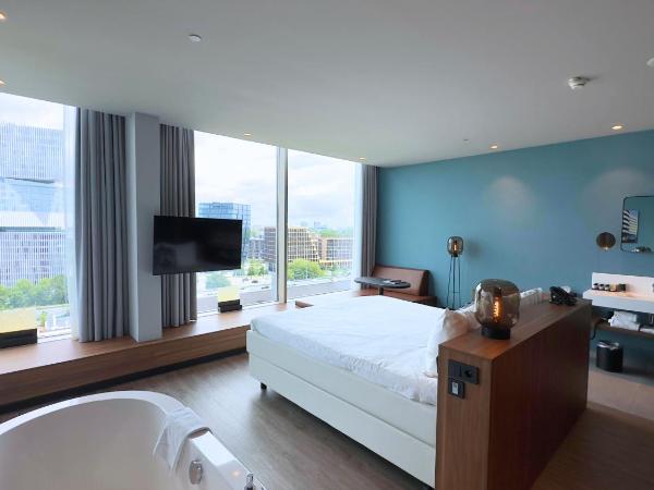 Van der Valk Hotel Amsterdam Zuidas -Rai : photo 4 de la chambre chambre junior - vue sur la ville