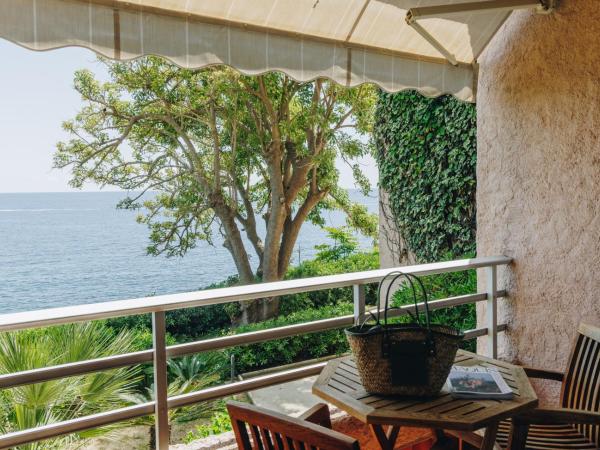 Alivi : photo 9 de la chambre chambre triple standard - vue sur mer