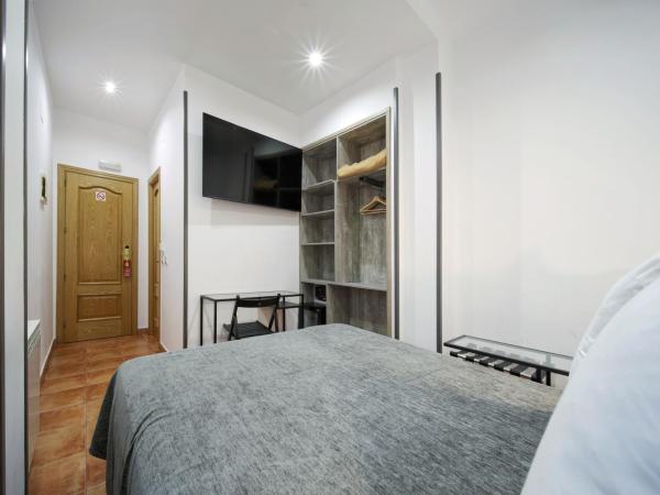 Hostal Las Fuentes : photo 9 de la chambre chambre double confort