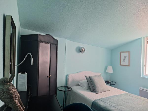 Hotel du Palais : photo 2 de la chambre chambre simple Économique - vue sur cour intérieure