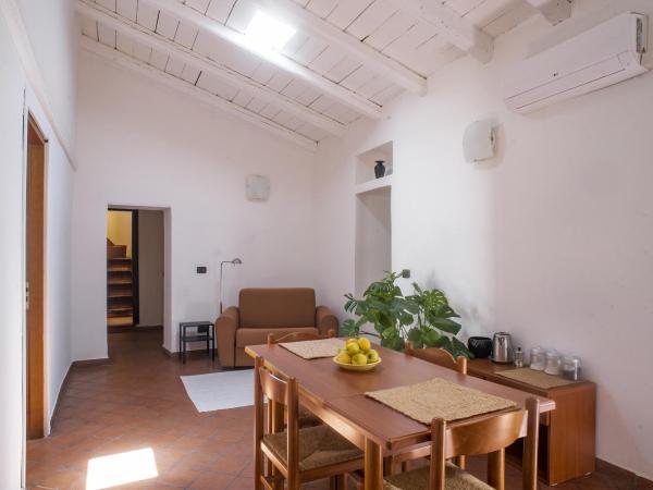 Casa Lureca Ortigia Giudecca : photo 7 de la chambre appartement 2 chambres avec terrasse