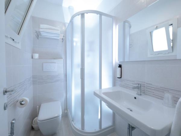 Hotel Garni Losanna : photo 4 de la chambre chambre simple