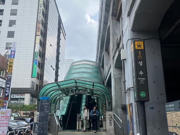 Maison YYY : photo 2 de la chambre chambre double familiale