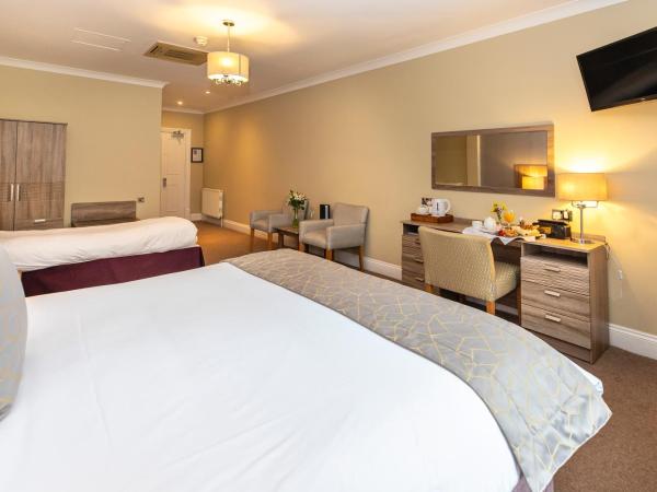 Hotel Miramar : photo 3 de la chambre chambre familiale