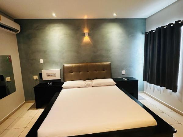 Pousada Ponta Negra : photo 3 de la chambre suite avec jacuzzi