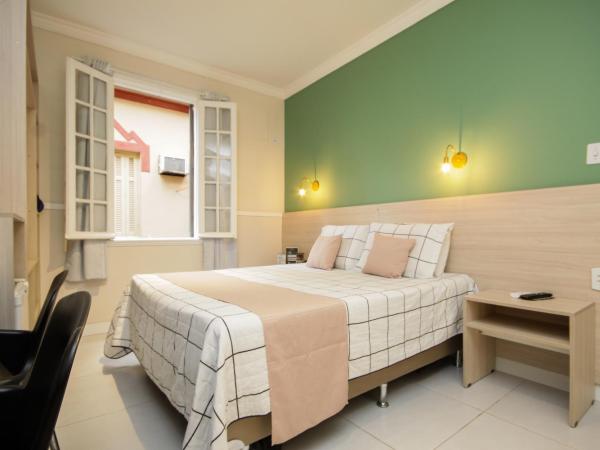 Hotel Itamarati Centro-República : photo 1 de la chambre suite avec baignoire spa