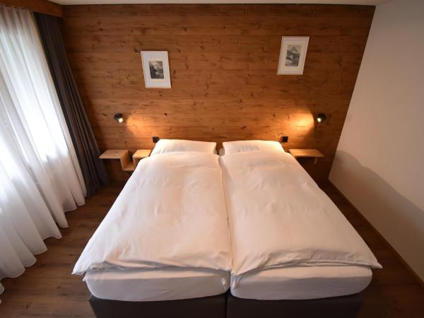 Hotel Matterhornblick : photo 3 de la chambre appartement (4 adultes)