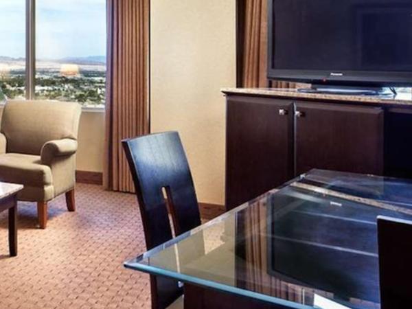 The STRAT Hotel, Casino & Tower : photo 2 de la chambre grande suite classique