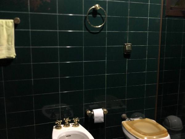 Casa Amarela : photo 4 de la chambre chambre double avec salle de bains commune