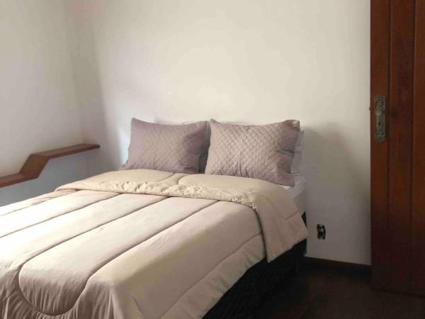 Casa Amarela : photo 2 de la chambre chambre double avec salle de bains commune