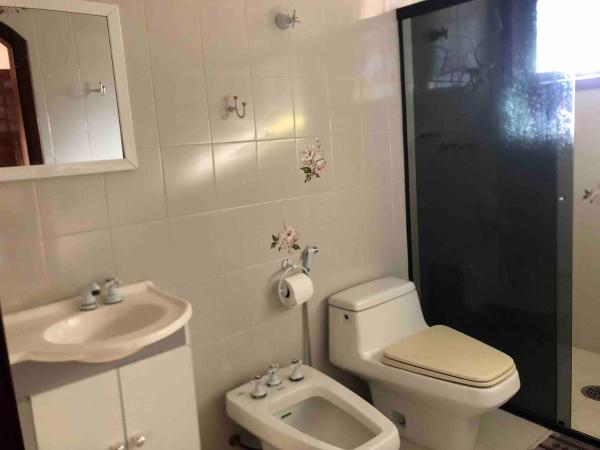 Casa Amarela : photo 6 de la chambre chambre double ou lits jumeaux avec salle de bains privative