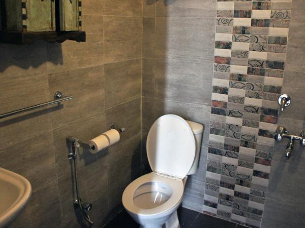 Bed & Chai Guesthouse : photo 4 de la chambre chambre double standard avec salle de bains extérieure