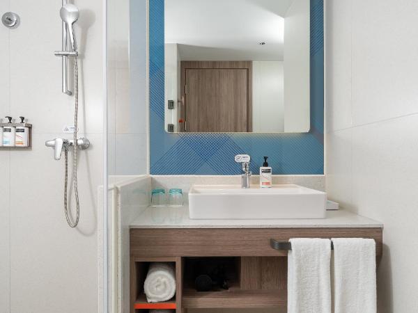 Holiday Inn Express Qingdao Shibei, an IHG Hotel : photo 2 de la chambre chambre standard