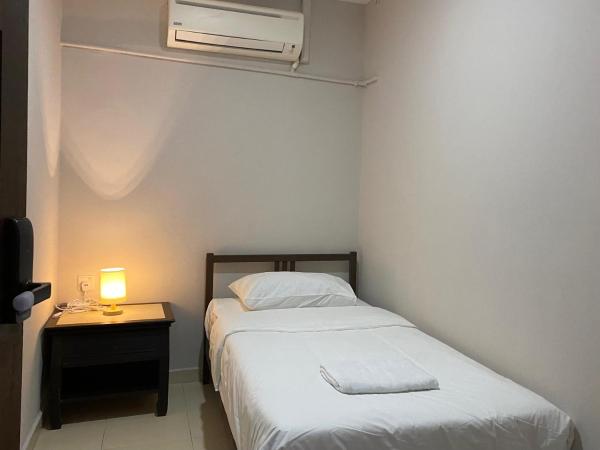 Aayu Muntri : photo 4 de la chambre chambre simple avec salle de bains commune