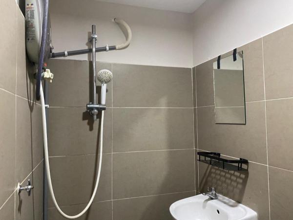 Aayu Muntri : photo 5 de la chambre chambre simple avec salle de bains commune