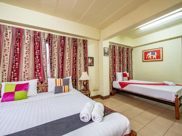 Saithong House : photo 2 de la chambre chambre triple avec balcon