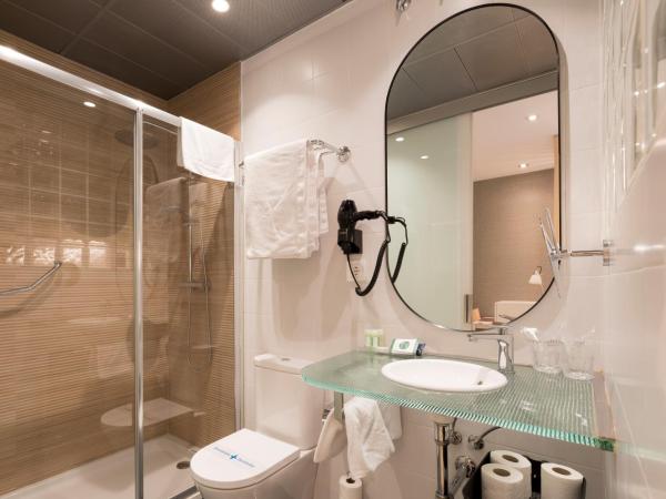 Hotel Avenida : photo 4 de la chambre studio