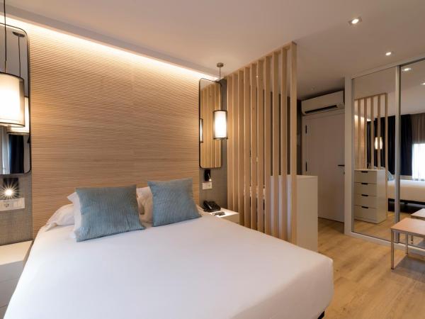 Hotel Avenida : photo 2 de la chambre studio