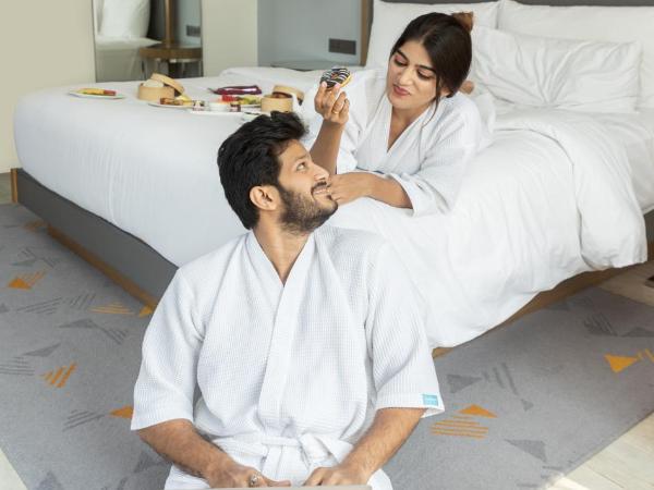 Le Meridien Hyderabad : photo 1 de la chambre executive suite -free club lounge access, one way airport drop