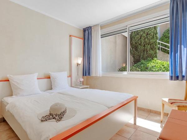 Résidence les Tourelles : photo 4 de la chambre appartement 2 chambres avec balcon (2 adultes)