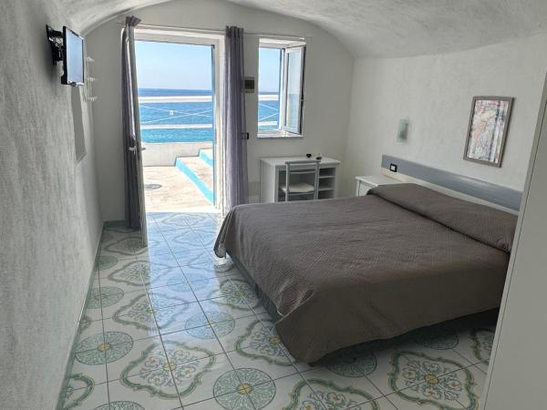 Hotel Regina del Mare : photo 1 de la chambre chambre double