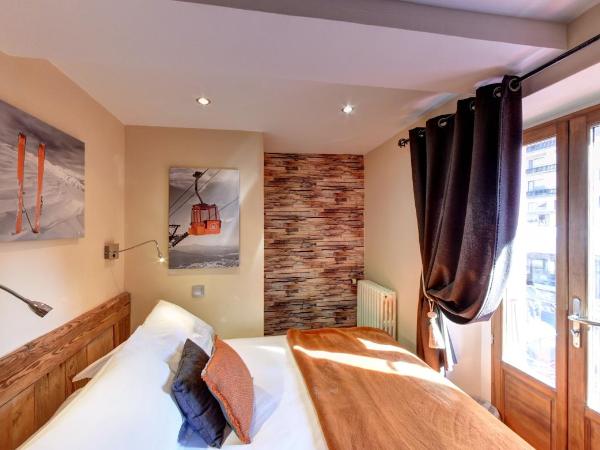 Hôtel Les Cimes : photo 3 de la chambre chambre double