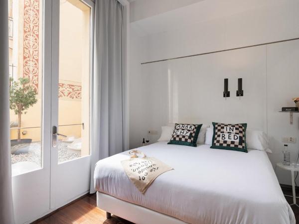 Chic & Basic Born Boutique Hotel : photo 2 de la chambre petite chambre double